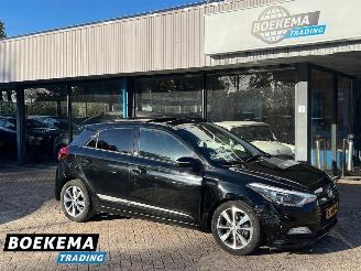 skadebil vrachtwagen Hyundai I-20 1.0 T-GDI 120PK Premium Pano Navi Climate Cruise Camera Trekh. 2016/8