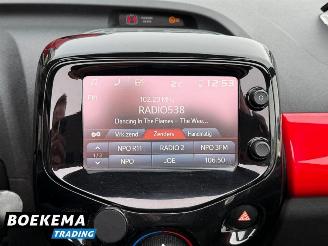 Toyota Aygo 1.0 VVT-i X-Wave Open-Dak Airco Cruise picture 20