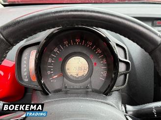 Toyota Aygo 1.0 VVT-i X-Wave Open-Dak Airco Cruise picture 19