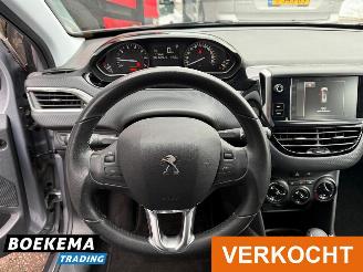 Peugeot 2008 1.2 PureTech Automaat Navigatie Cruise NAP! picture 21