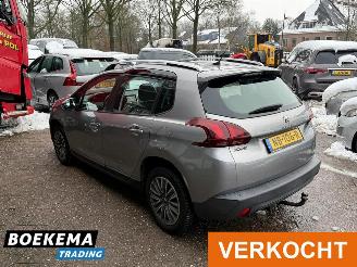 Peugeot 2008 1.2 PureTech Automaat Navigatie Cruise NAP! picture 3
