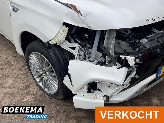 Mitsubishi Outlander 2.4 PHEV Intense+ Pano Leer Stoel/Stuurverw. Navi Camera PDC picture 6