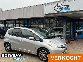 skadebil auto Honda Jazz 1.4 Hybrid Elegance Panorama Cruise 2012/5