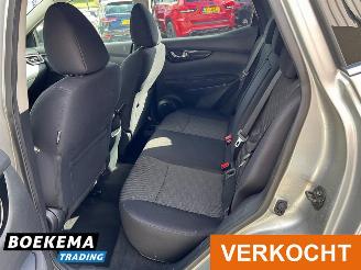 Nissan Qashqai 1.2 Connect Edition Automaat Navigatie Climate Cruise picture 19