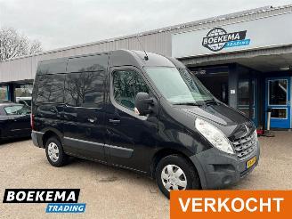 Damaged car Renault Master T33 2.3 dCi L1H2 Navigatie Airco Cruise Schuifdeur 2013/3