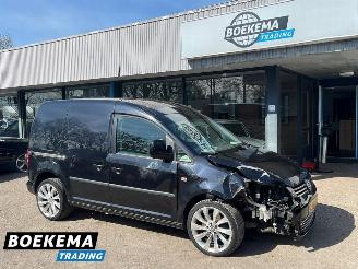 krockskadad bil auto Volkswagen Caddy 2.0 TDI 140PK DSG Navigatie Half-Leer Climate Cruise 2011/4