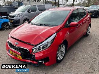Kia Cee d cee'd 1.0 T-GDi ComfortPlusLine Navigator picture 4
