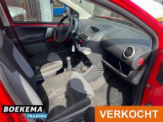 Peugeot 107 1.0 Access Airco 5-Deurs picture 19