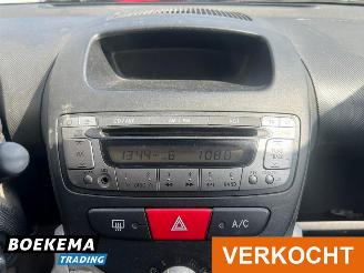 Peugeot 107 1.0 Access Airco 5-Deurs picture 21