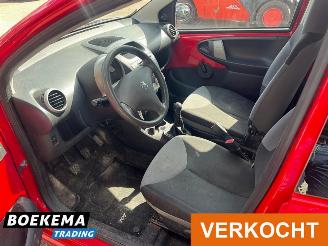 Peugeot 107 1.0 Access Airco 5-Deurs picture 13