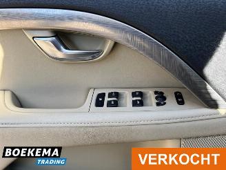 Volvo V-70 2.5T Kinetic 230PK Automaat Leer Navigatie Cruise picture 14