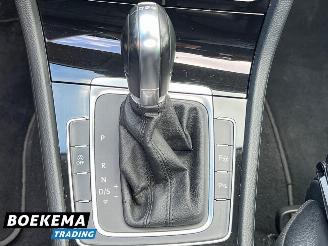 Volkswagen Golf Variant 2.0 TDI 150PK Highline DSG Panorama Standkachel Leer Navigatie F1 picture 24