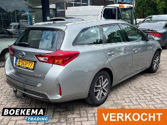 Toyota Auris Touring Sports 1.8 Hybrid Dynamic Navigatie Cruise Climate picture 2