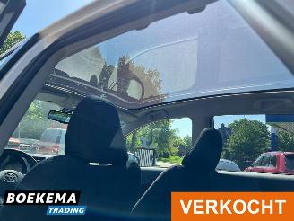Toyota Verso S 1.3 VVT-i Dynamic Automaat JBL Navigatie Camera Climate Glazen-Dak picture 14