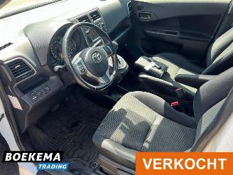 Toyota Verso S 1.3 VVT-i Dynamic Automaat JBL Navigatie Camera Climate Glazen-Dak picture 10