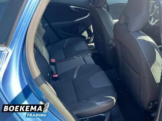 Volvo V-40 2.0 D4 Summum Business Glazen Dak Navigatie Cruise picture 15