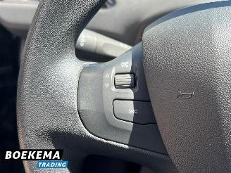 Peugeot 208 1.2 PureTech Active Navigatie Airco Cruise picture 30