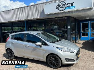 krockskadad bil auto Ford Fiesta 1.5 TDCi Style Lease Navigatie Cruise Airco 5-Deurs 2016/1