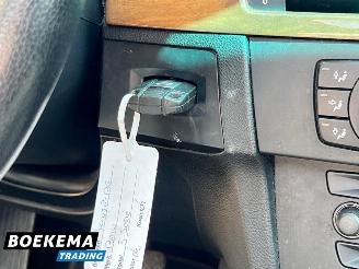 BMW 3-serie 330xd Dynamic Exe Automaat Panorama Climate Cruise Navigatie picture 33