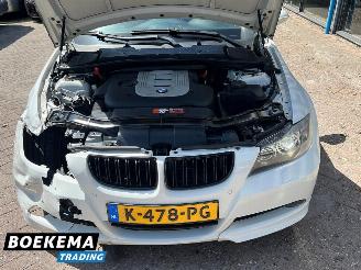 BMW 3-serie 330xd Dynamic Exe Automaat Panorama Climate Cruise Navigatie picture 8