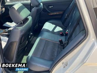 BMW 3-serie 330xd Dynamic Exe Automaat Panorama Climate Cruise Navigatie picture 17