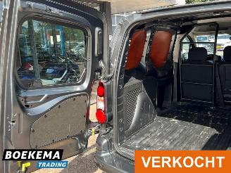 Peugeot Partner 120 1.6 VTi 98 Pro Navigatie Camera Airco Schuifdeur picture 21