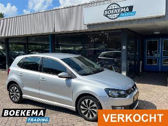 skadebil auto Volkswagen Polo 1.2 TDI BlueMotion Navigatie Airco Cruise 2013/12