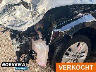 Skoda Octavia Combi 1.0 e-TSI Business Edition Navigatie Cruise Lane-Ass picture 9