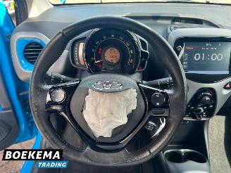 Toyota Aygo 1.0 VVT-i x-first Cruise-Control Arico picture 20