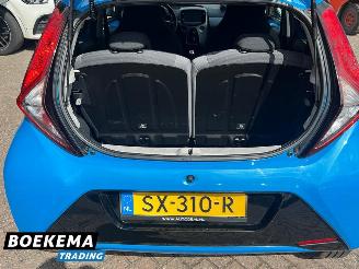 Toyota Aygo 1.0 VVT-i x-first Cruise-Control Arico picture 17