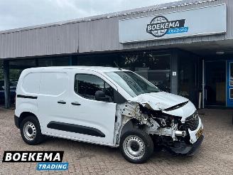 skadebil bedrijf Opel Combo 136 50kWh Navigatie Airco Cruise 2023/10