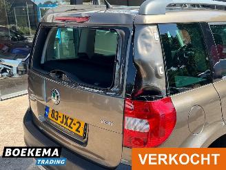 Skoda Yeti 1.8 TSI Ambition 4x4 Navi Trekhaak Airco picture 8