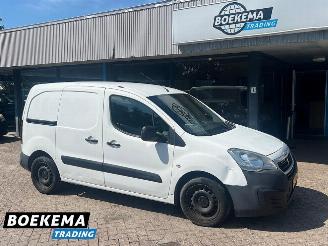 škoda dodávky Peugeot Partner 120 1.6 HDi 75 XR Airco Schuifdeur Trekhaak 2016/10