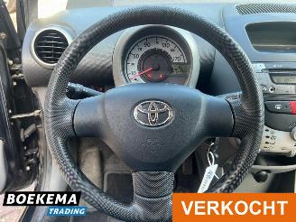 Toyota Aygo 1.0-12V Comfort Automaat Airco 5-deurs Elektrische ramen picture 18
