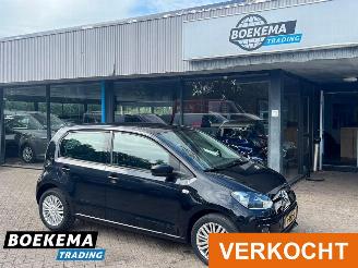 krockskadad bil auto Volkswagen Up! 1.0 High Up! Stoelverwarming Navigatie 5-Deurs 2014/10