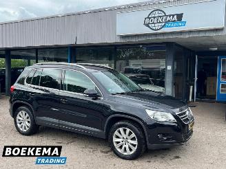 Unfallwagen Volkswagen Tiguan 2.0 TSI Sport&Style 4Motion DSG Leer Stoelverwarming Navigatie 2010/11