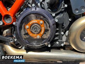 KTM  SuperDuke R 1390 picture 13