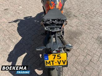 KTM  SuperDuke R 1390 picture 9