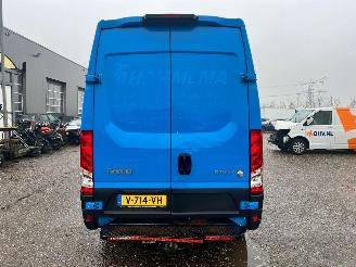 Iveco Daily 2.3 H2 Airco motor kapot picture 33