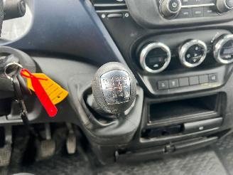 Iveco Daily 2.3 H2 Airco motor kapot picture 10