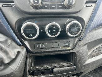 Iveco Daily 2.3 H2 Airco motor kapot picture 9
