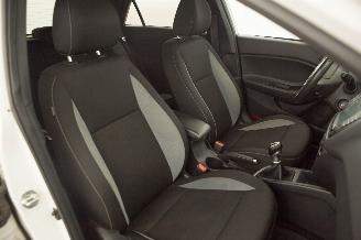 Hyundai I-20 1.0 T-GDI Navi picture 25