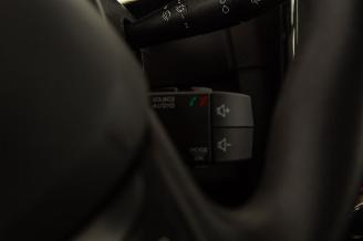Renault Clio 0.9 TCe Dynamique picture 17