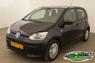 škoda osobní automobily Volkswagen Up! 1.0 Move Up! BlueMotion 2013/3