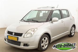 Schadeauto Suzuki Swift 1.3 Shogun 2006/4