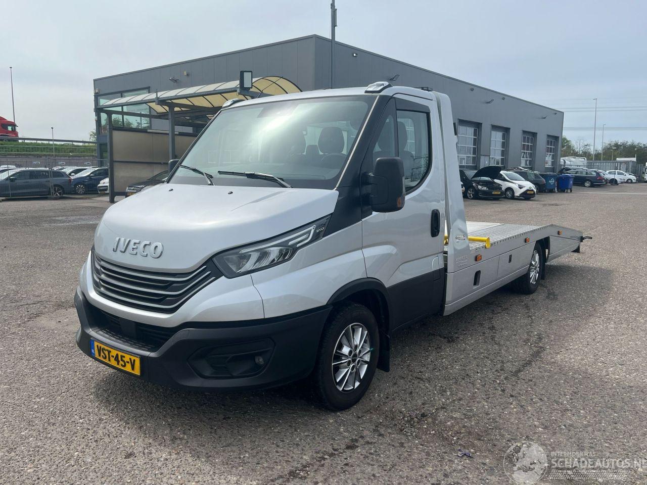 Iveco Daily Kegger 35S18H 3.0 410