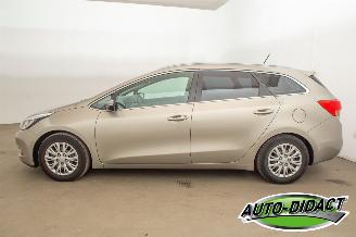 Kia Cee d Sportwagon 1.6 GDI Navi Plus Pack picture 35
