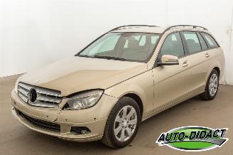 Damaged car Mercedes C-klasse C200 CDI Leer 2009/7