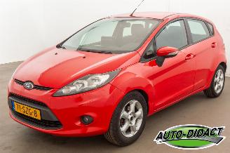 krockskadad bil auto Ford Fiesta 1.6 TDCI Airco ECOnetic Lease Trend 2011/12