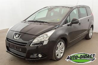 Avarii autoturisme Peugeot 5008 1.6 BlueHDI 7 Pers. 2011/7